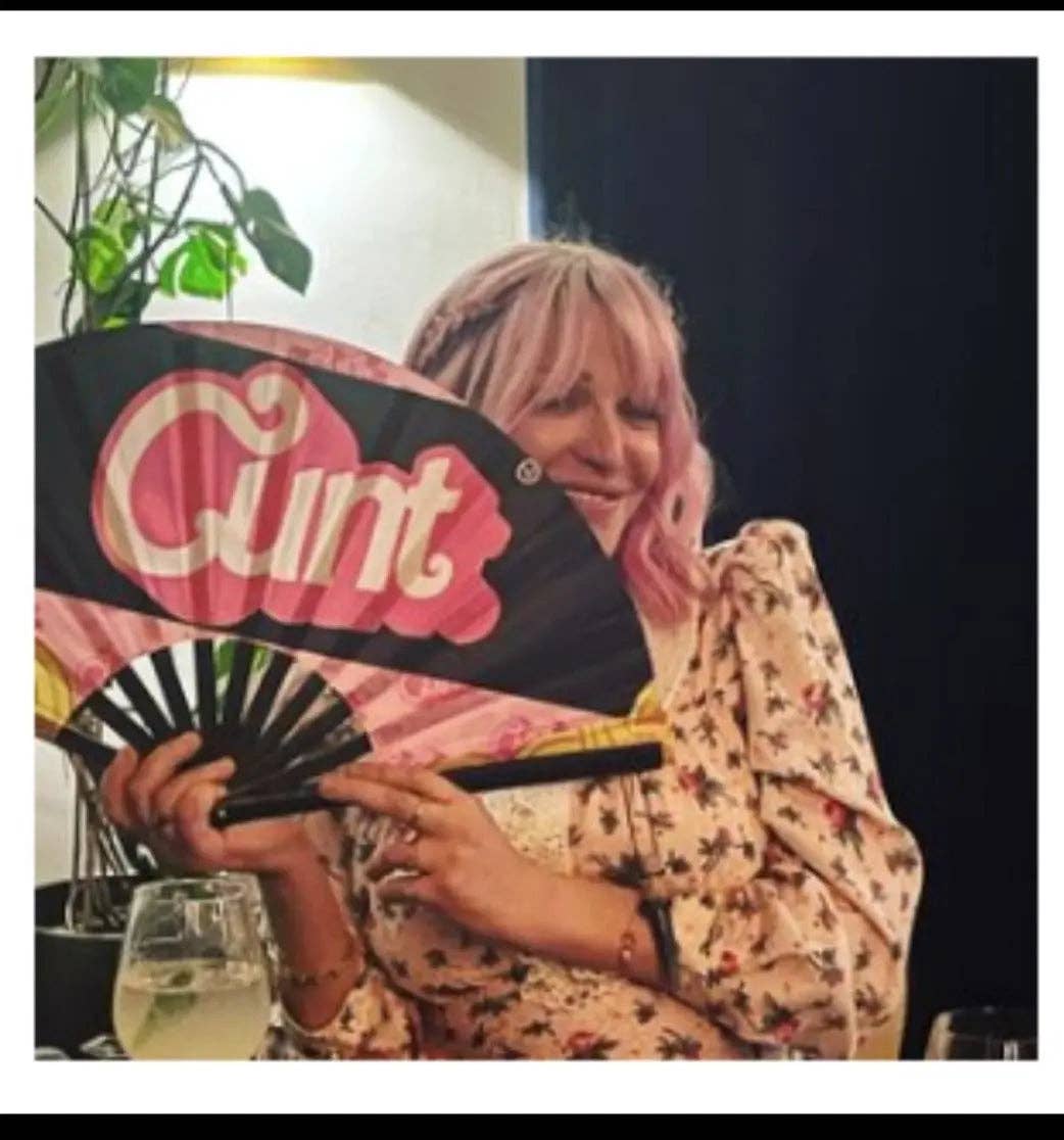 The Legendary Cunt  XL Fan