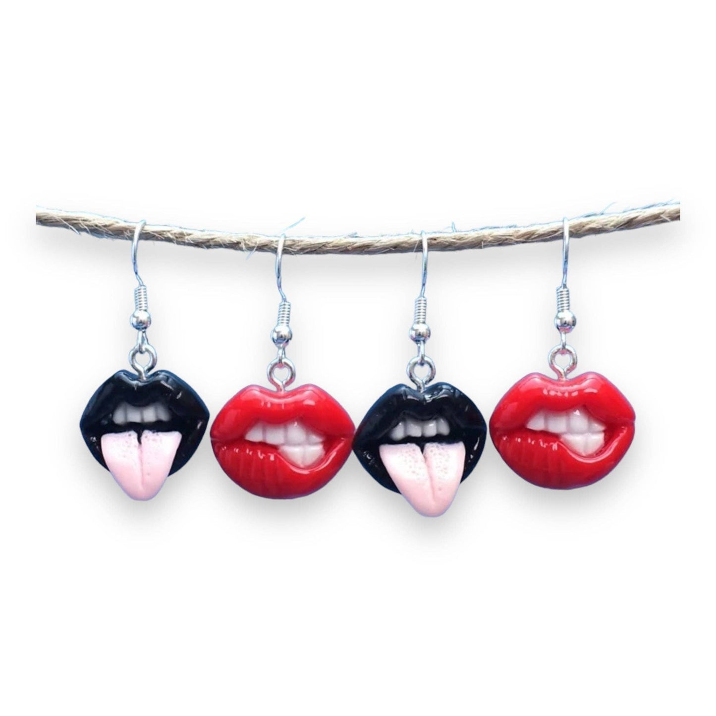 Kinky Pleasure - S033 - Earrings - Sexy Lips In Black & Red